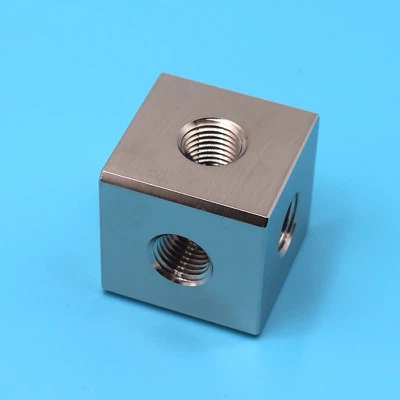 RX010928-M-CU 3 RX010928-M-CU 3